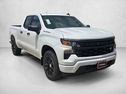 New 2026 Chevrolet Silverado 1500 Custom RWD image 7
