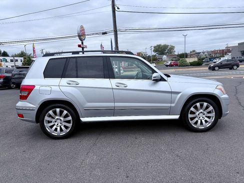 Used 2010 Mercedes-Benz GLK 350 4MATIC image 7