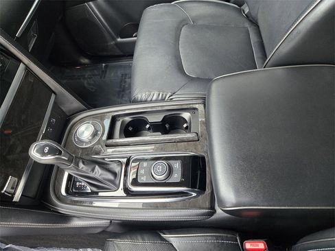 Used 2024 INFINITI QX80 Luxe image 23