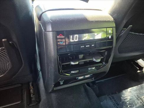 Used 2023 Jeep Grand Cherokee L Laredo AWD/4WD image 16
