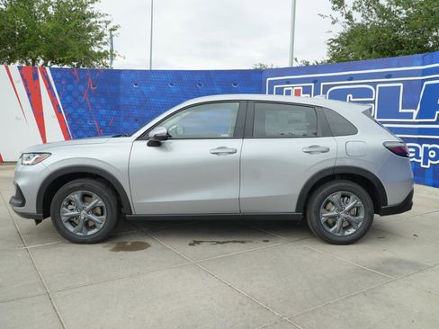 New 2026 Honda HR-V LX image 10