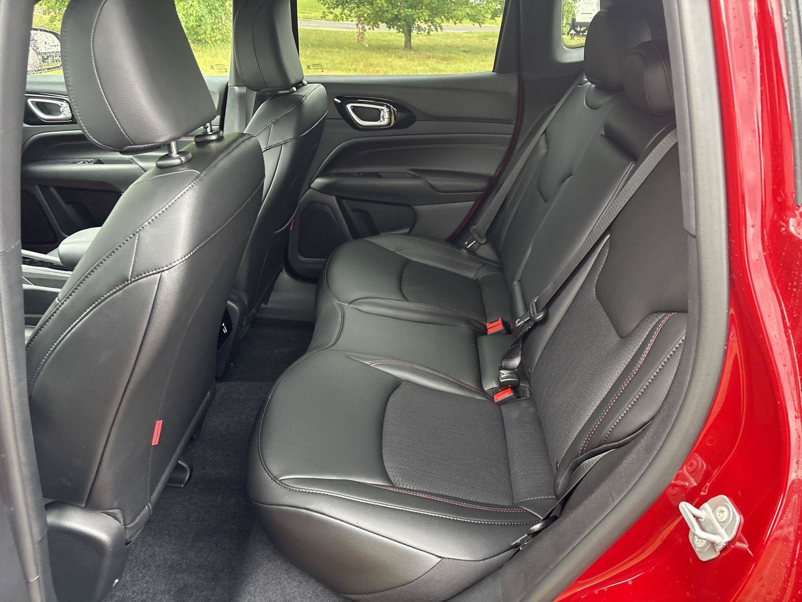 New 2026 Jeep Compass Trailhawk AWD/4WD image 10