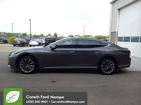 Used 2018 Lexus LS 500 AWD w/ Luxury Package image 6