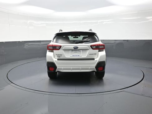 Used 2023 Subaru Crosstrek 2.0i Premium image 4