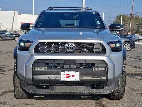Certified 2025 Toyota 4Runner TRD Off-Road Premium image 31