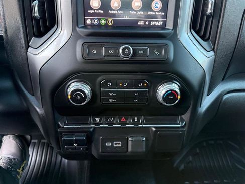 Used 2022 GMC Sierra 3500 Pro w/ Convenience Package image 34