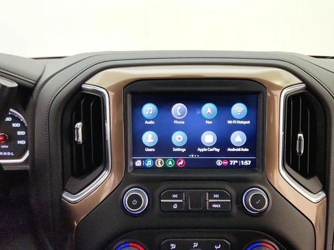 Used 2022 Chevrolet Silverado 1500 High Country w/ Z71 Off-Road Package AWD/4WD image 20