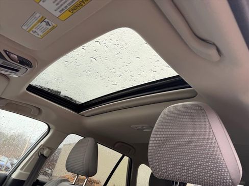 Certified 2025 Subaru Outback Premium w/ Popular Package #1A image 15