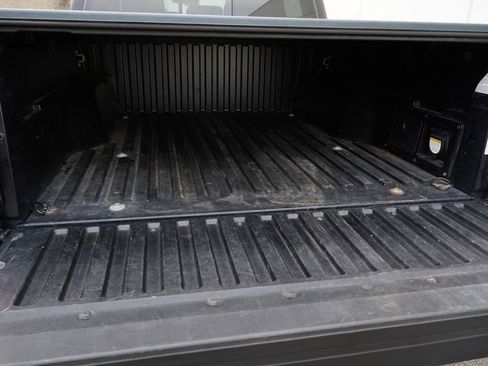 Used 2019 Toyota Tacoma TRD Off-Road image 28