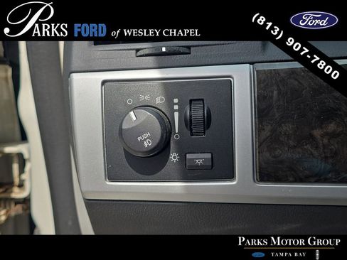 Used 2010 Dodge Grand Caravan SXT FWD image 24