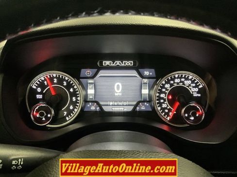 Used 2019 RAM 1500 Big Horn AWD/4WD image 18