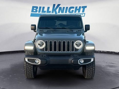 Used 2024 Jeep Wrangler Sahara w/ Technology Group image 8