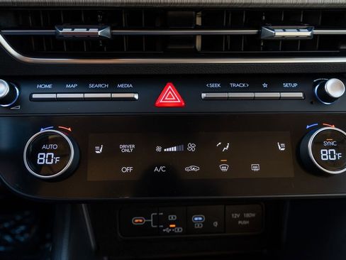 Certified 2025 Hyundai Sonata SEL FWD image 32