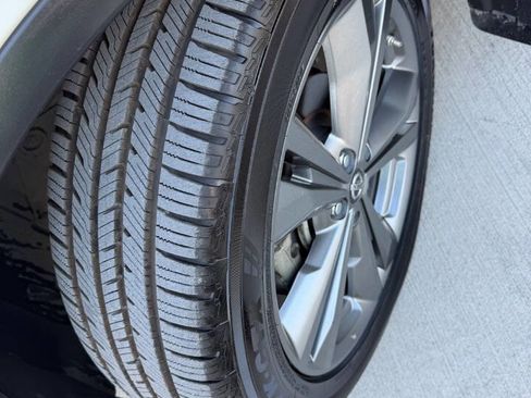 Used 2019 Nissan Murano Platinum image 27