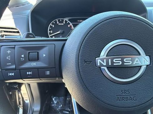 Certified 2023 Nissan Rogue SV image 19