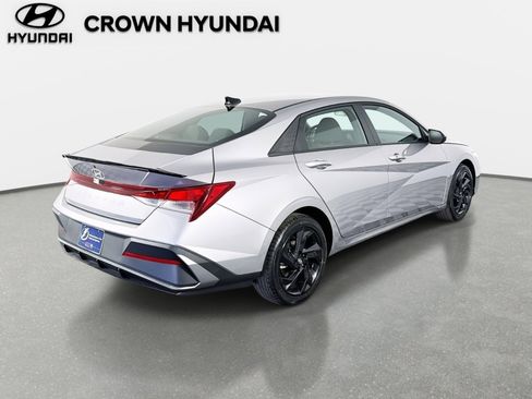 New 2026 Hyundai Elantra Sport FWD image 5