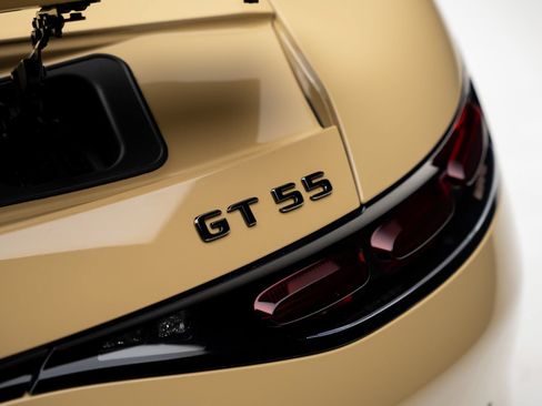 Used 2025 Mercedes-Benz AMG GT 55 image 33