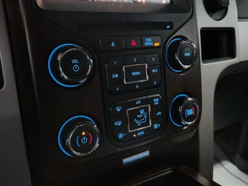 Used 2013 Ford F150 King Ranch w/ Off-Road Pkg image 38