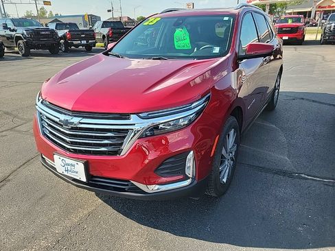 Used 2023 Chevrolet Equinox Premier AWD/4WD image 1