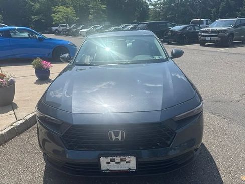Used 2023 Honda Accord EX image 2