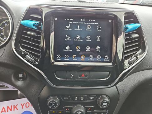 Used 2019 Jeep Cherokee Limited AWD/4WD image 19