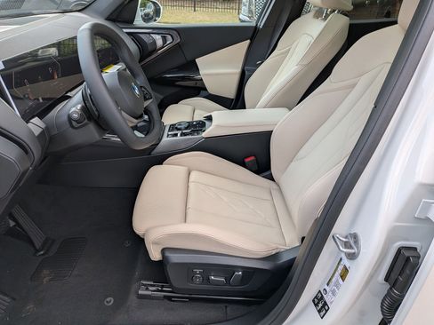 New 2026 BMW X3 xDrive30 w/ Premium Package AWD/4WD image 14