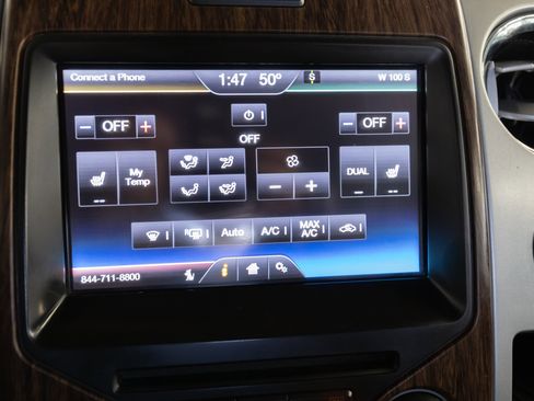 Used 2014 Ford F150 Lariat w/ Lariat Chrome Package image 24