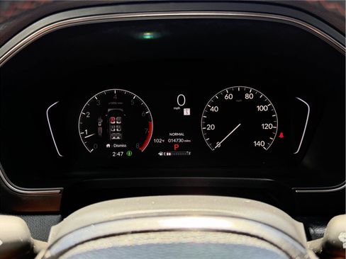 Used 2025 Honda Pilot TrailSport image 29