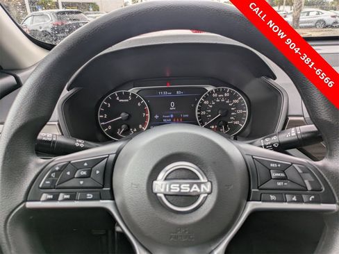 Used 2024 Nissan Altima 2.5 SV image 27