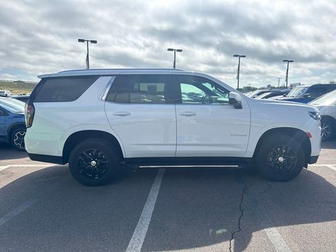 Used 2024 Chevrolet Tahoe LT AWD/4WD image 4