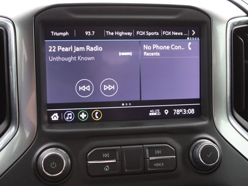 Used 2022 Chevrolet Silverado 1500 RST w/ Safety Package AWD/4WD image 35