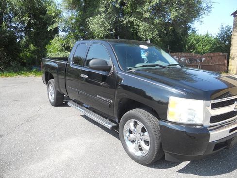 Used 2009 Chevrolet Silverado 1500 LS RWD image 5