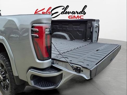 New 2026 GMC Sierra 2500 AT4 w/ AT4 Premium Plus Package image 25