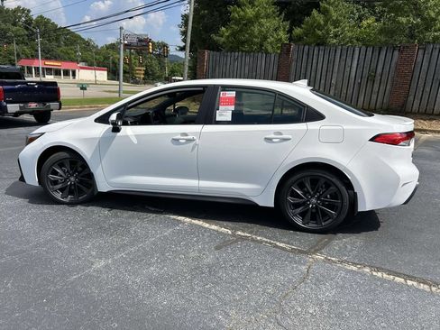 New 2026 Toyota Corolla SE FWD image 6