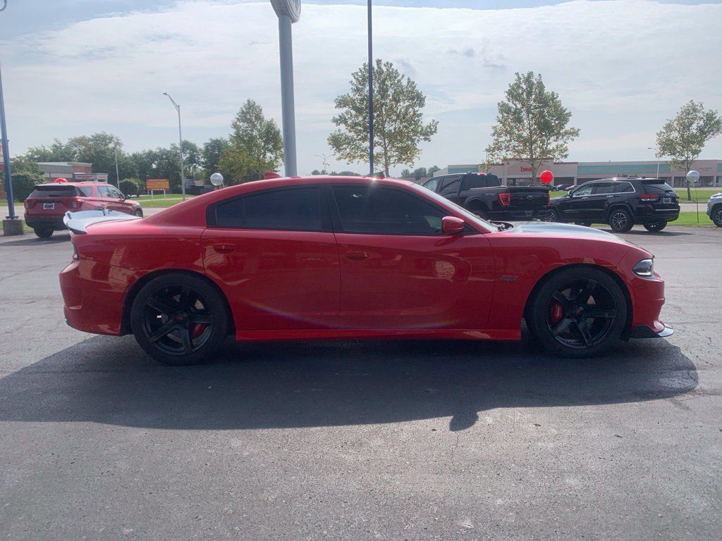 Used 2016 Dodge Charger R/T Scat Pack w/ Technology Group RWD image 2