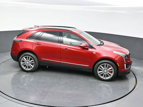 New 2025 Cadillac XT5 Sportv w/ LPO, Floor Liner Package image 32