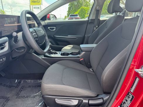 Used 2026 Kia K4 FWD image 25