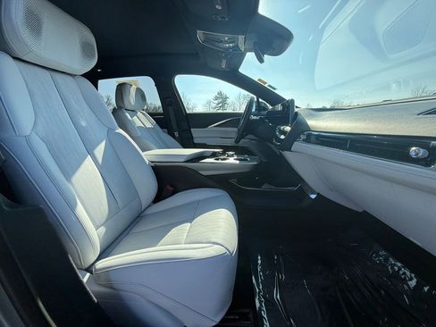 Certified 2024 Cadillac Lyriq Luxury image 34