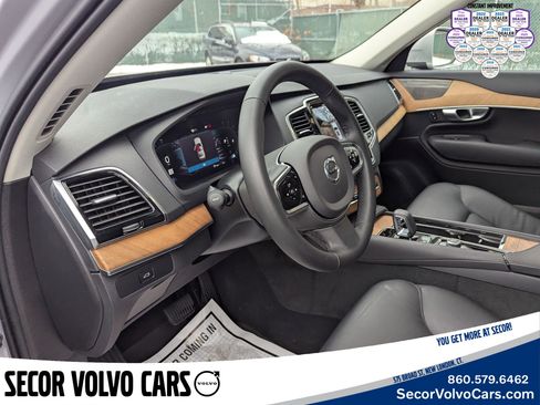 Certified 2024 Volvo XC90 B5 Plus w/ Protection Package Premier image 9