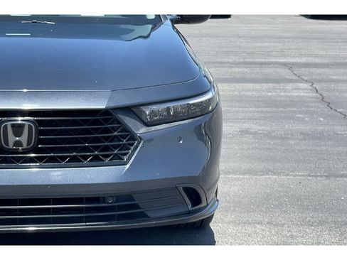 Used 2023 Honda Accord EX-L image 19