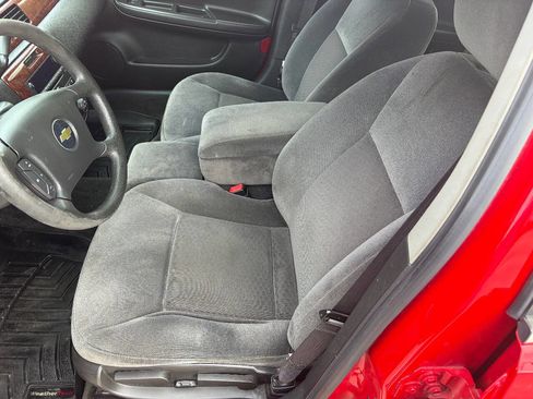 Used 2011 Chevrolet Impala LS image 8