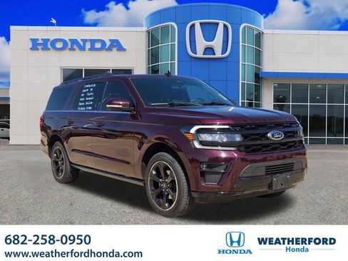 Used 2024 Ford Expedition Max Limited AWD/4WD image 1