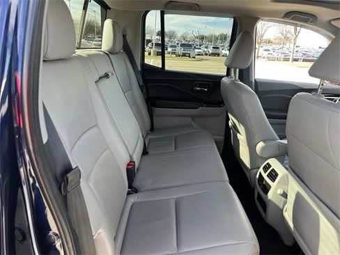 Used 2017 Honda Ridgeline RTL-E image 32