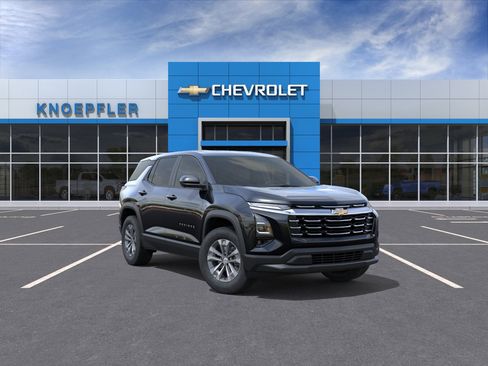 New 2026 Chevrolet Equinox LT w/ Convenience Package II AWD/4WD image 1