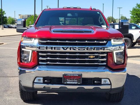 Used 2021 Chevrolet Silverado 2500 LTZ w/ LTZ Convenience Package AWD/4WD image 9