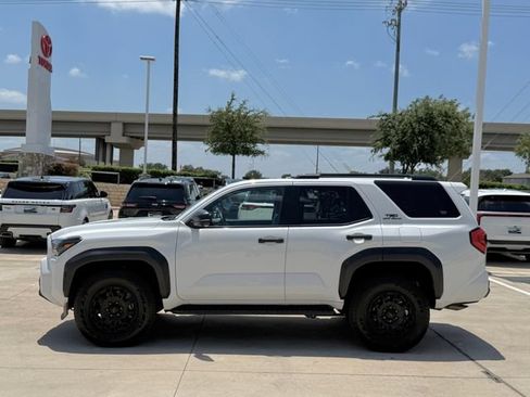 Used 2025 Toyota 4Runner TRD Off-Road Premium w/ Tow Technology Package AWD/4WD image 6