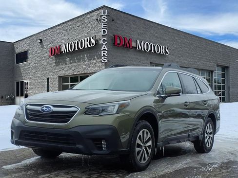 Used 2021 Subaru Outback Premium image 1