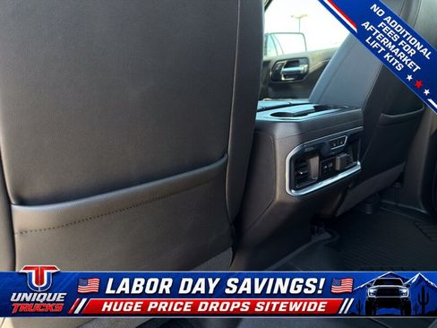 Used 2020 GMC Sierra 1500 AT4 w/ AT4 Premium Package AWD/4WD image 22