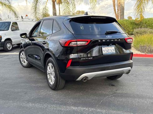 Used 2025 Ford Escape Active image 6