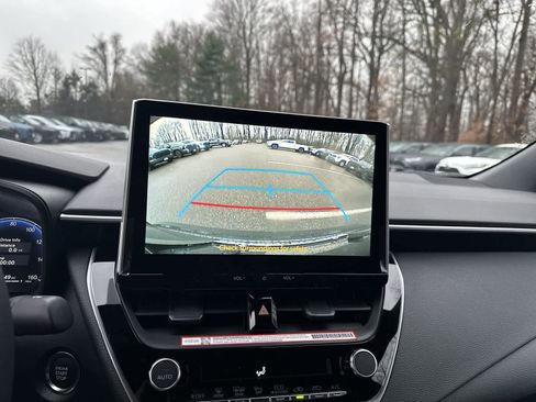 Used 2026 Toyota Corolla SE w/ SE Package FWD image 24